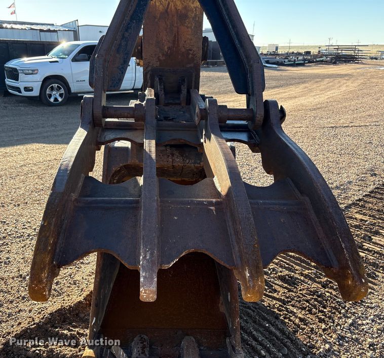 image for item EF6097 1997 Caterpillar 325B L excavator