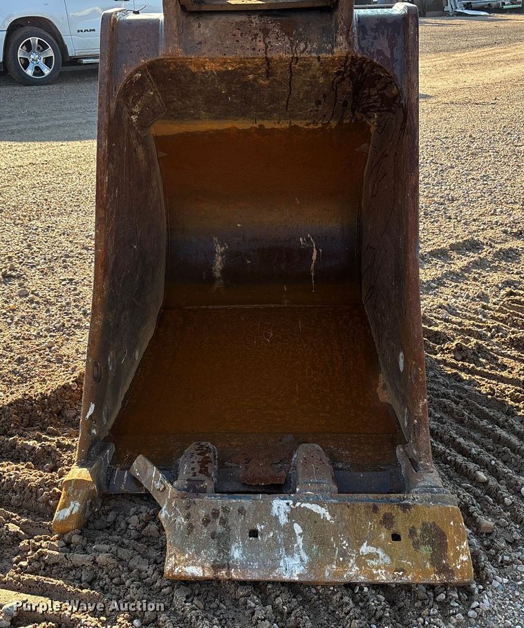 image for item EF6097 1997 Caterpillar 325B L excavator