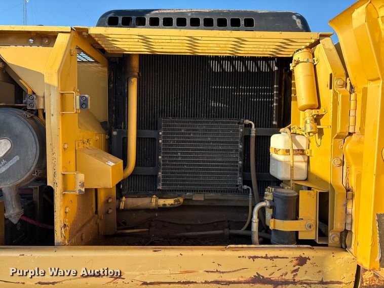 image for item EF6097 1997 Caterpillar 325B L excavator