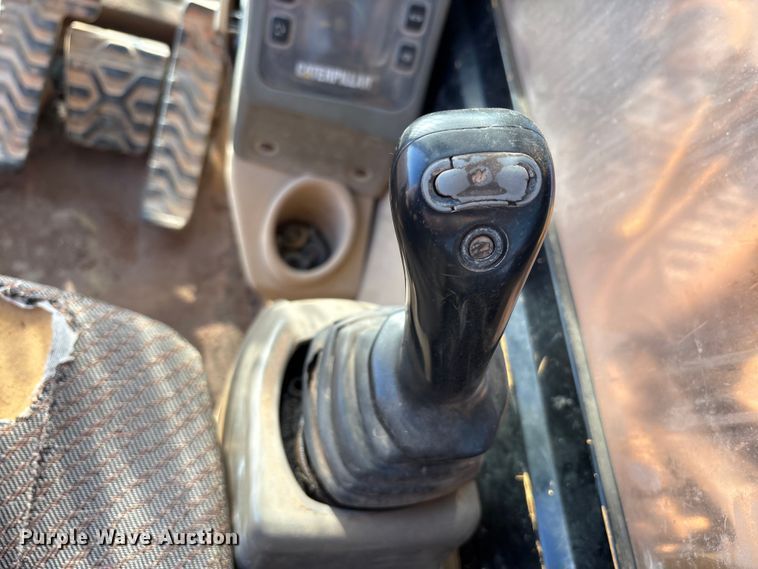 image for item EF6097 1997 Caterpillar 325B L excavator