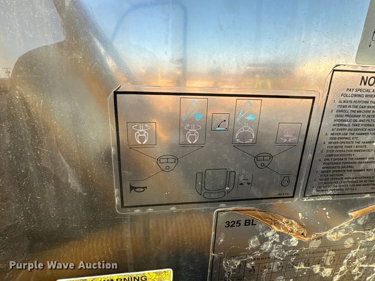 image for item EF6097 1997 Caterpillar 325B L excavator