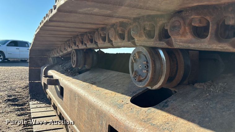 image for item EF6097 1997 Caterpillar 325B L excavator