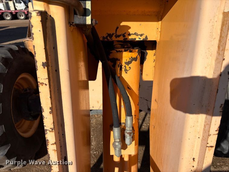 image for item EF6098 Mustang 642 telehandler