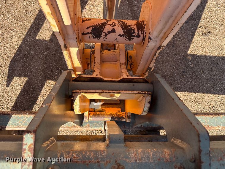 image for item EF6098 Mustang 642 telehandler