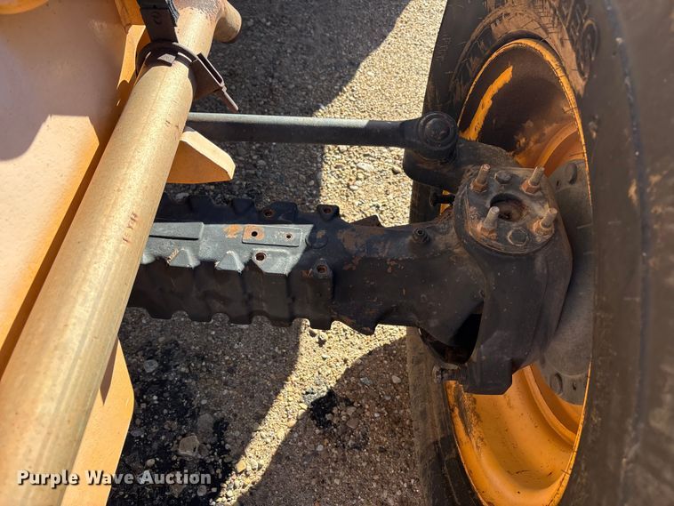 image for item EF6098 Mustang 642 telehandler