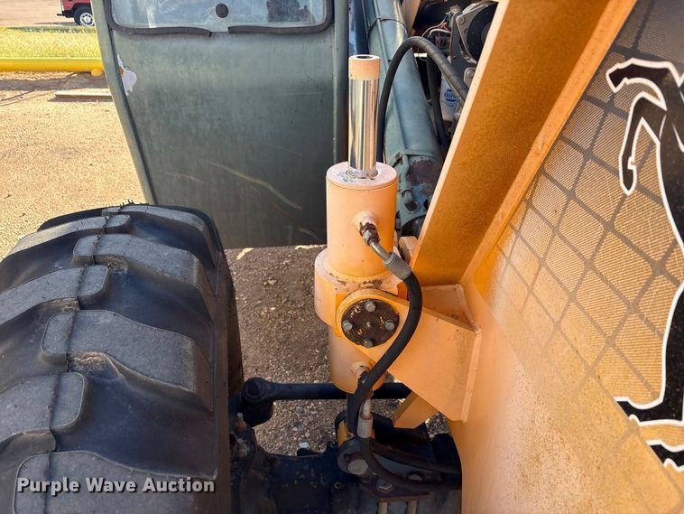 image for item EF6098 Mustang 642 telehandler