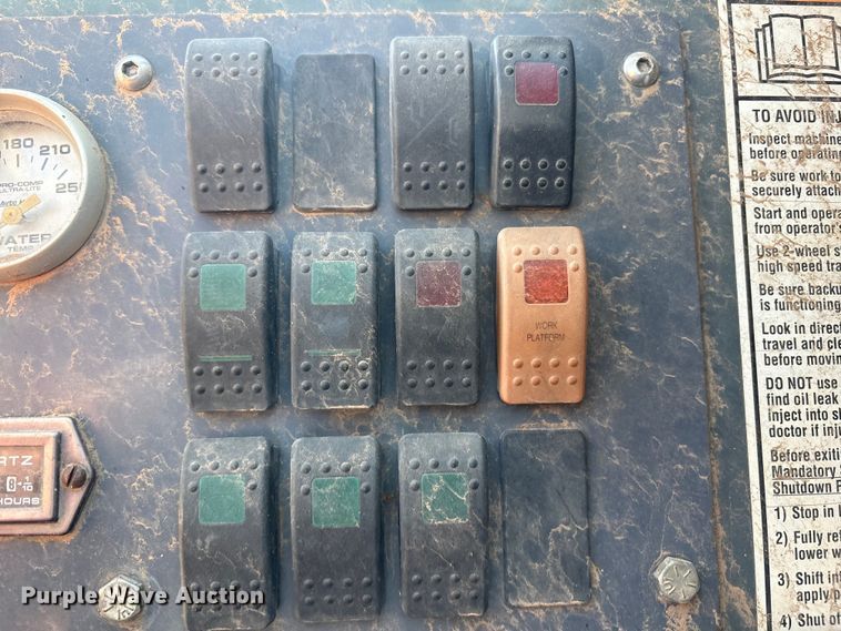 image for item EF6098 Mustang 642 telehandler