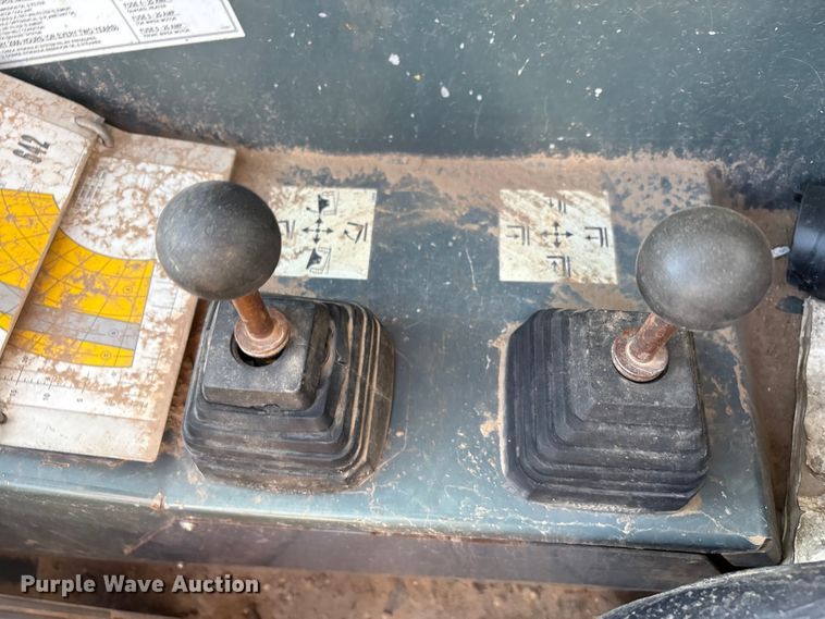 image for item EF6098 Mustang 642 telehandler