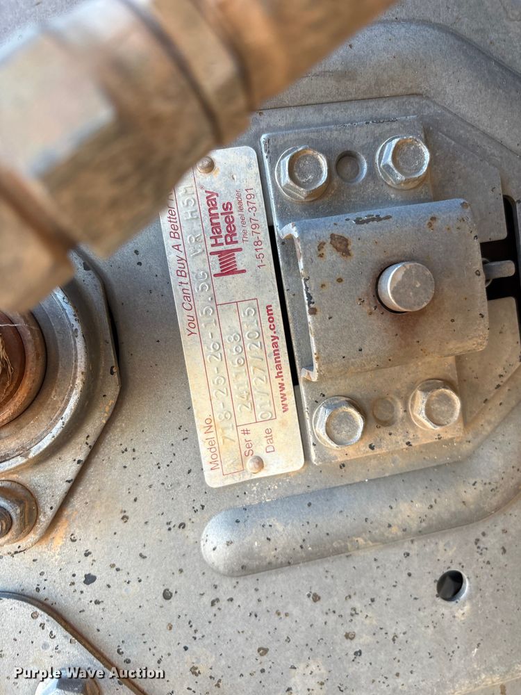 image for item EF6099 2003 Volvo VHD hydrovac truck