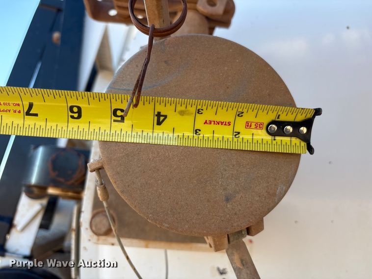 image for item EF6099 2003 Volvo VHD hydrovac truck