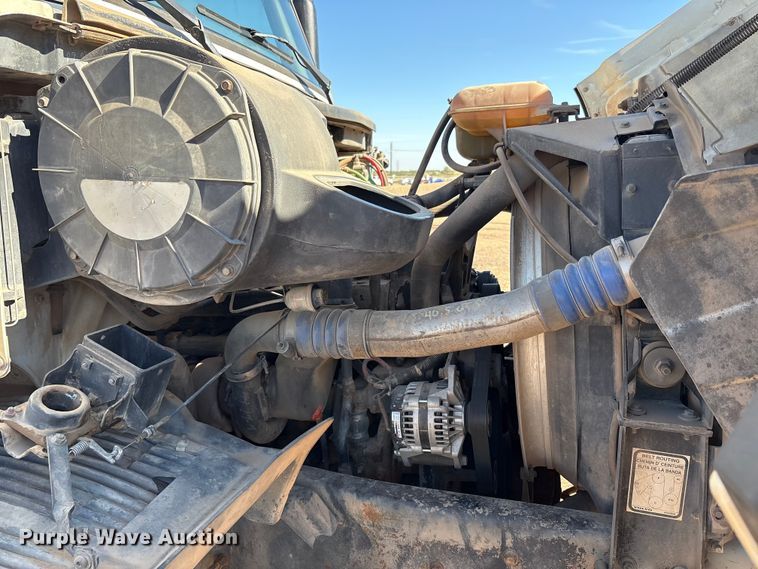 image for item EF6099 2003 Volvo VHD hydrovac truck