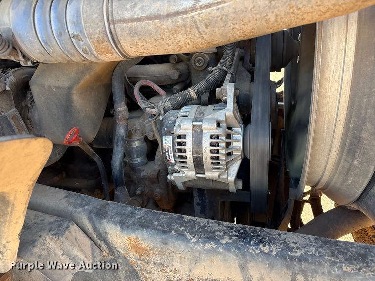 image for item EF6099 2003 Volvo VHD hydrovac truck