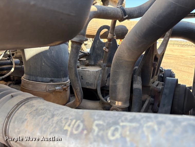 image for item EF6099 2003 Volvo VHD hydrovac truck