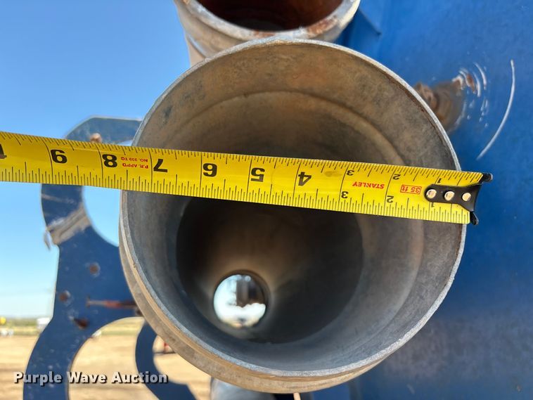 image for item EF6100 2007 Volvo VHD hydrovac truck