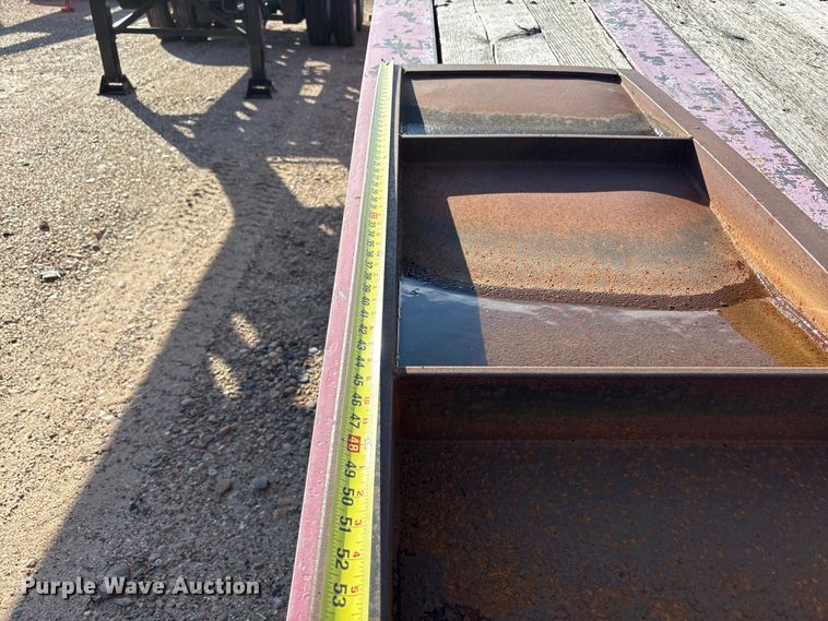 image for item EF6107 2006 Holden HPF50 lowboy equipment trailer