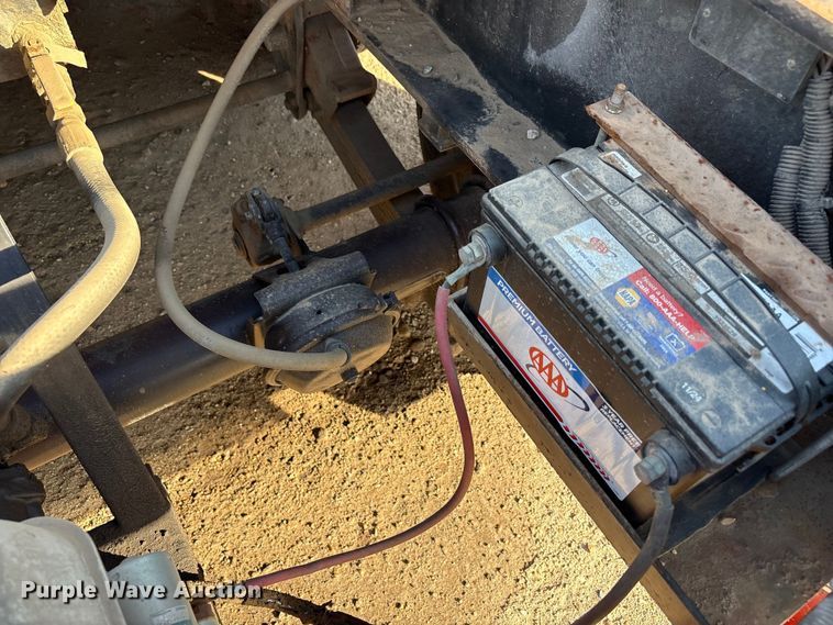 image for item EF6107 2006 Holden HPF50 lowboy equipment trailer