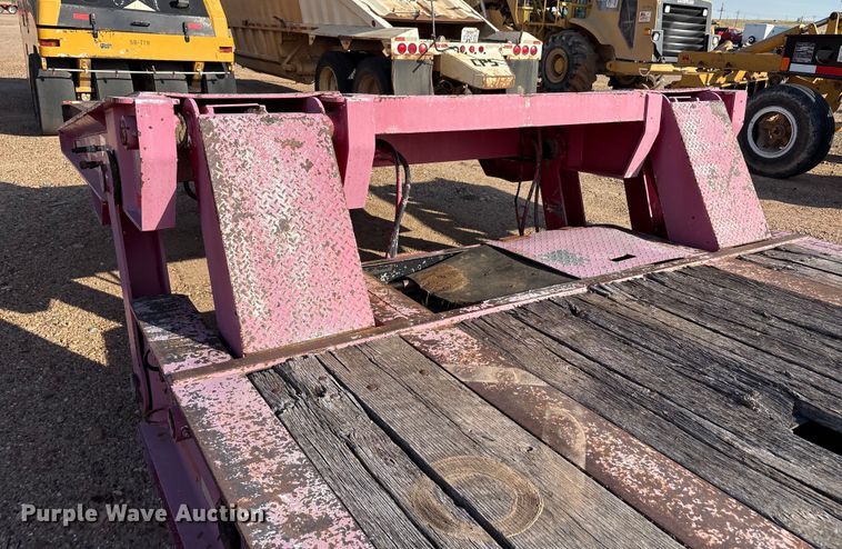 image for item EF6107 2006 Holden HPF50 lowboy equipment trailer