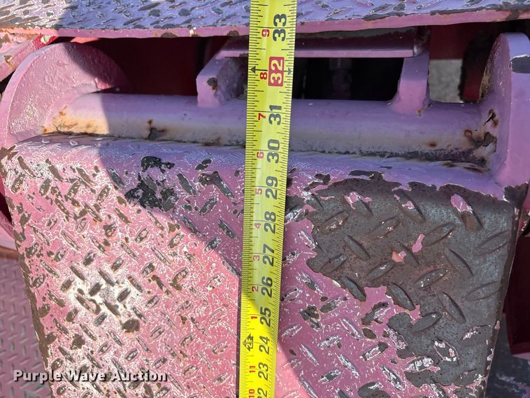 image for item EF6107 2006 Holden HPF50 lowboy equipment trailer