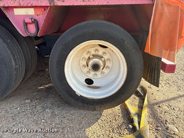 image for item EF6107 2006 Holden HPF50 lowboy equipment trailer