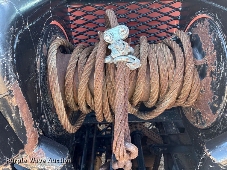 image for item EF6109 1989 Mack R690ST winch truck