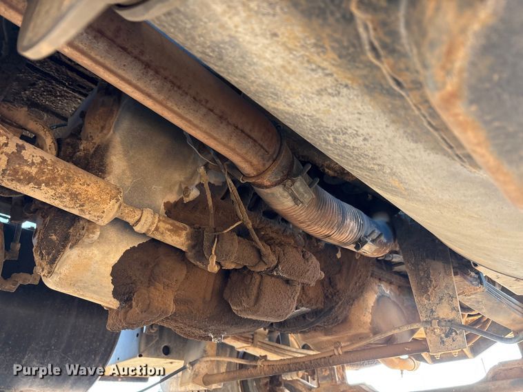 image for item EF6109 1989 Mack R690ST winch truck