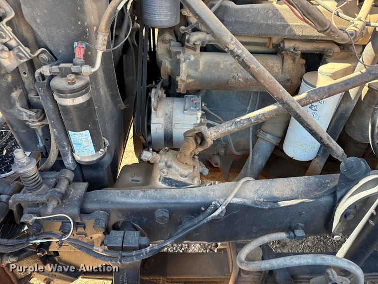 image for item EF6109 1989 Mack R690ST winch truck