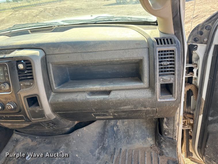 image for item EF6110 2019 RAM 1500 Quad Cab pickup truck