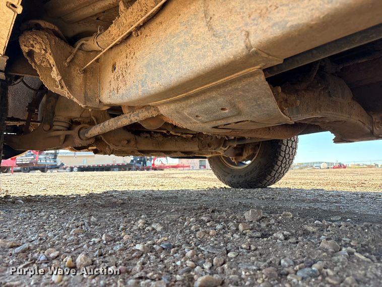 image for item EF6111 2015 Chevrolet Silverado 2500HD Crew Cab pickup truck