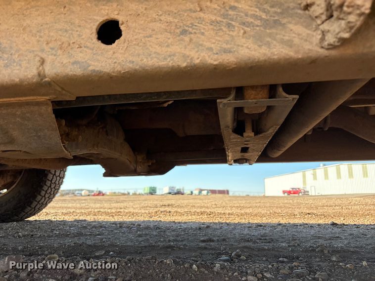 image for item EF6111 2015 Chevrolet Silverado 2500HD Crew Cab pickup truck