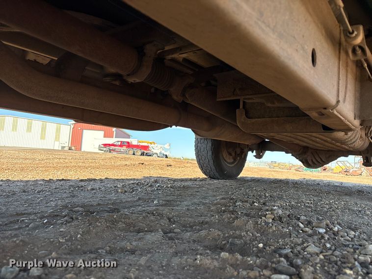 image for item EF6111 2015 Chevrolet Silverado 2500HD Crew Cab pickup truck