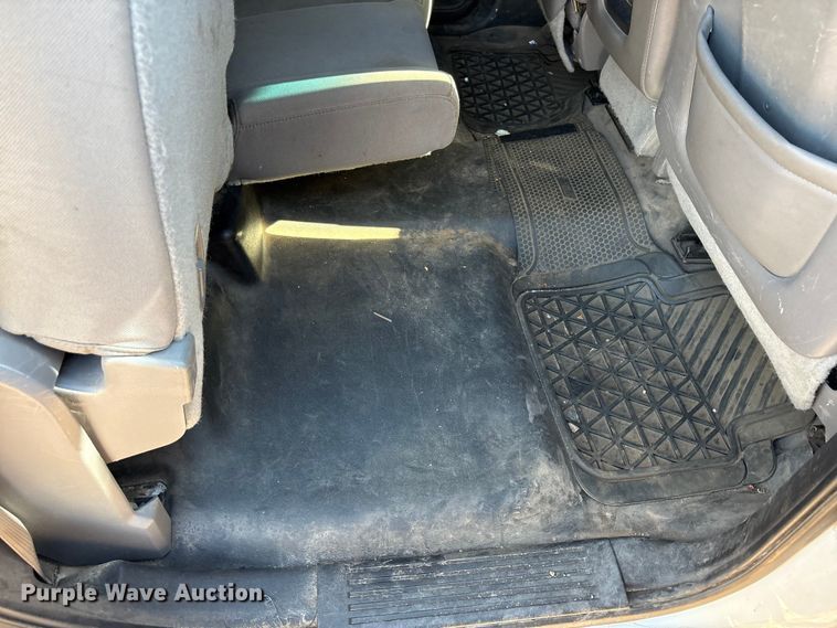 image for item EF6111 2015 Chevrolet Silverado 2500HD Crew Cab pickup truck