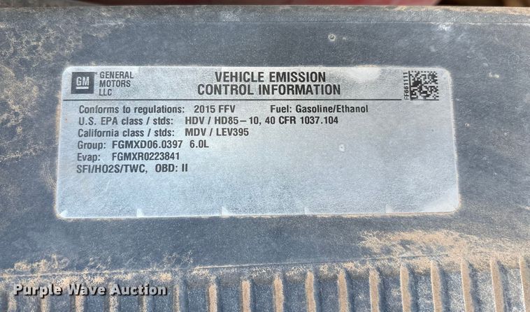 image for item EF6111 2015 Chevrolet Silverado 2500HD Crew Cab pickup truck