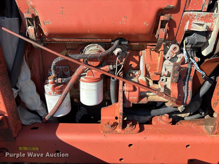 image for item EF6113 1995 Ditch Witch 3610 trencher