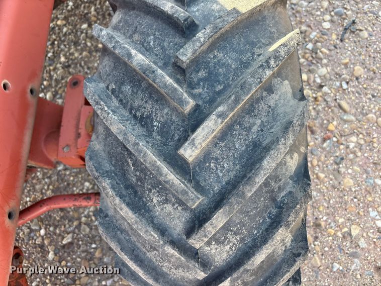 image for item EF6113 1995 Ditch Witch 3610 trencher