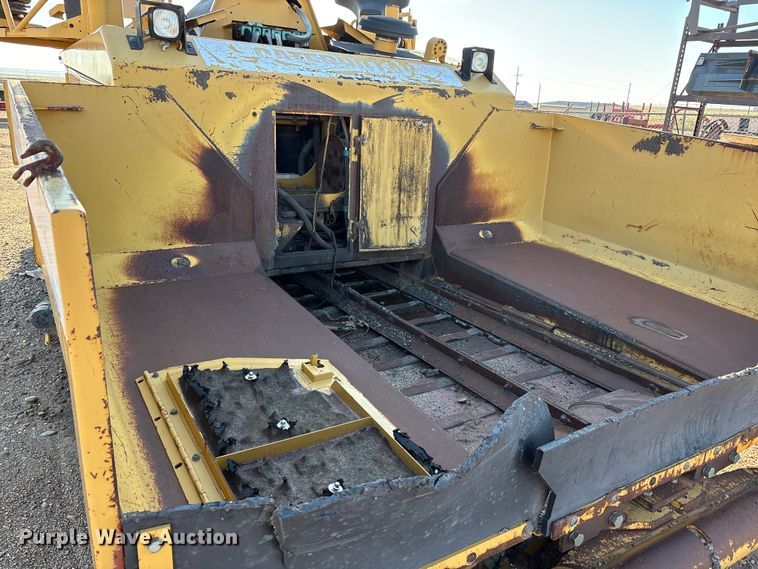 image for item EF6116 2004 Caterpillar AP-655C paver