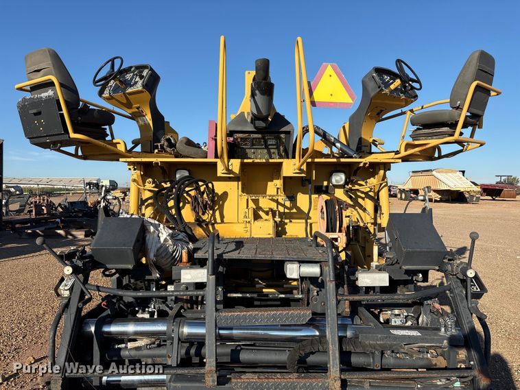 image for item EF6116 2004 Caterpillar AP-655C paver