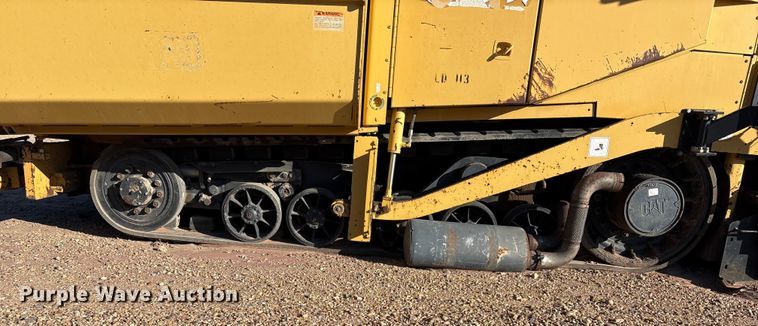 image for item EF6116 2004 Caterpillar AP-655C paver