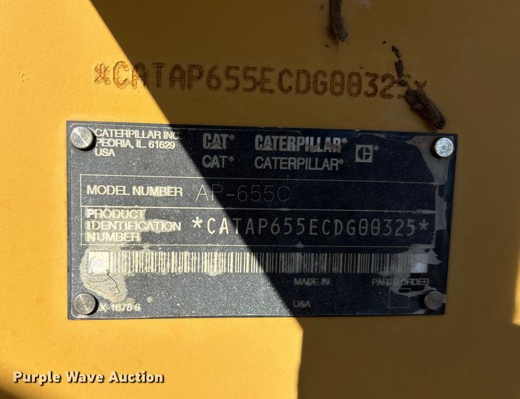 image for item EF6116 2004 Caterpillar AP-655C paver
