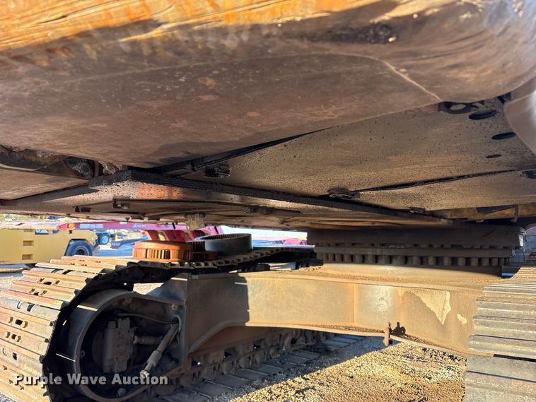 image for item EF6119 2005 Caterpillar 330C L excavator