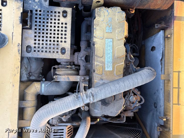 image for item EF6119 2005 Caterpillar 330C L excavator