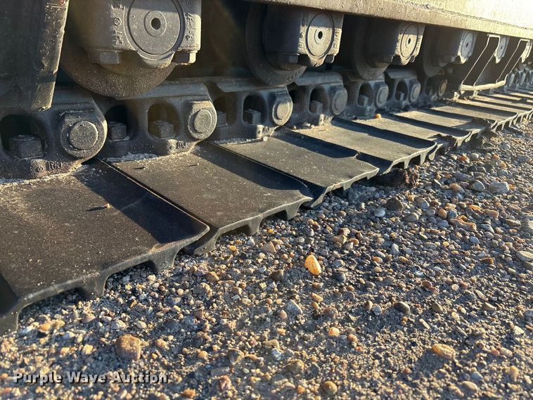 image for item EF6119 2005 Caterpillar 330C L excavator