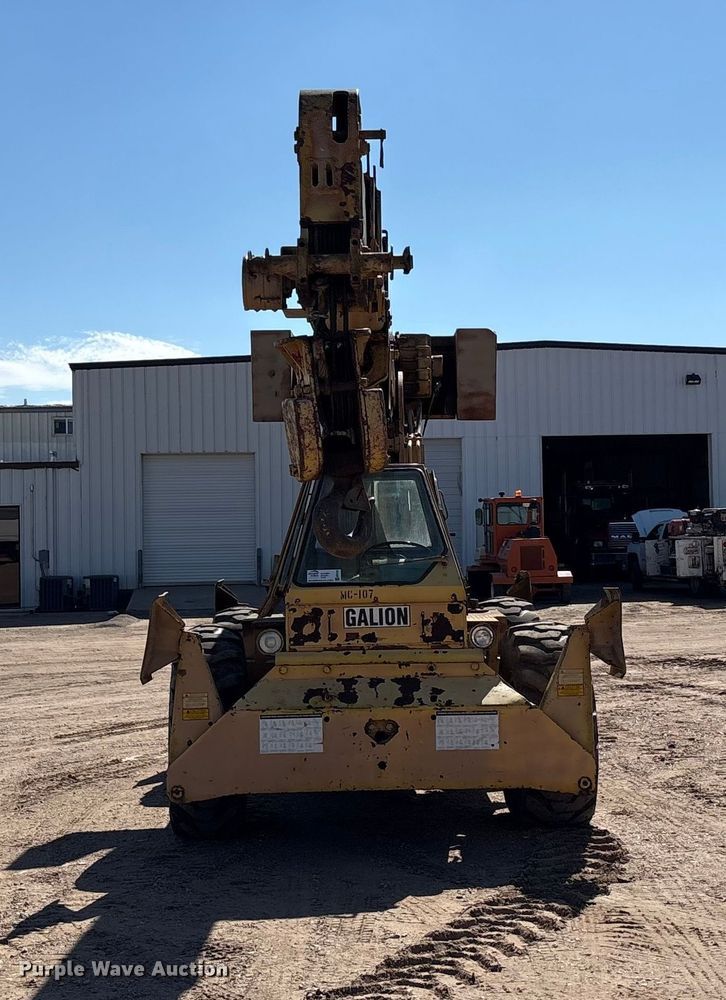 image for item EF6120 Galion D93292 