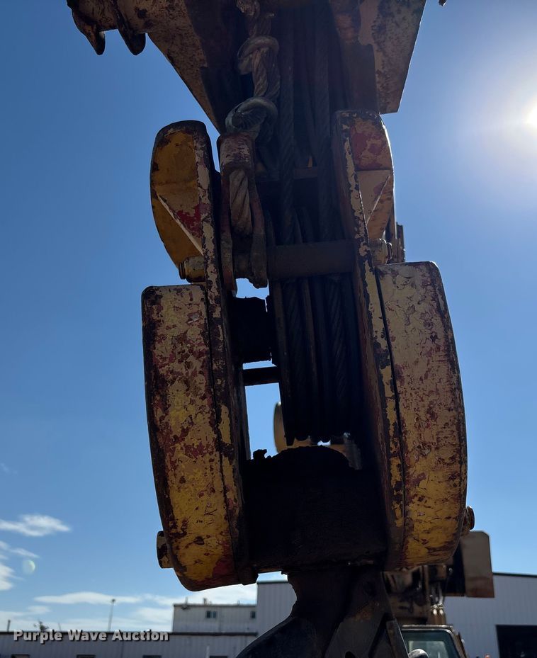 image for item EF6120 Galion D93292 