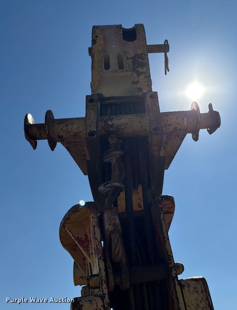 image for item EF6120 Galion D93292 