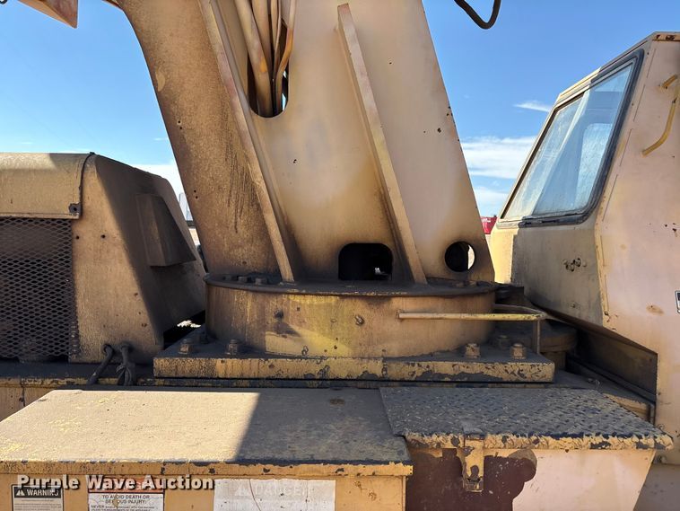 image for item EF6120 Galion D93292 