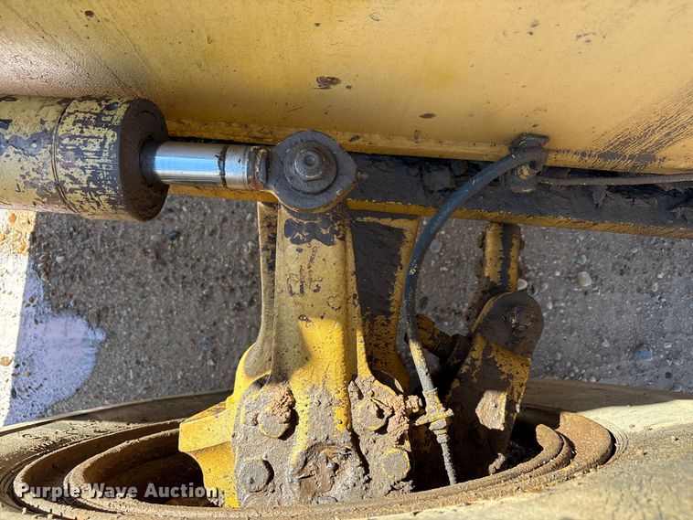 image for item EF6120 Galion D93292 