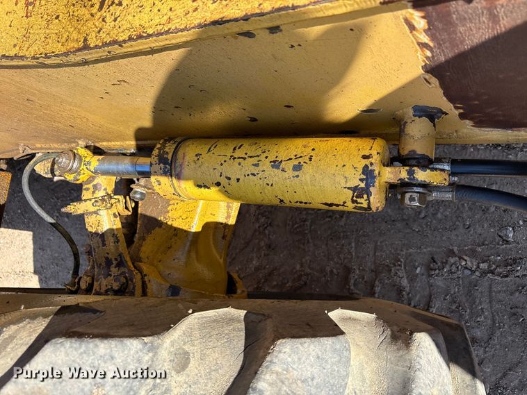 image for item EF6120 Galion D93292 