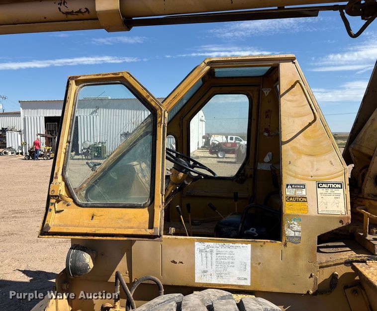 image for item EF6120 Galion D93292 