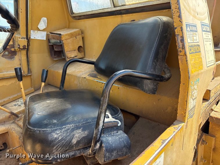 image for item EF6120 Galion D93292 