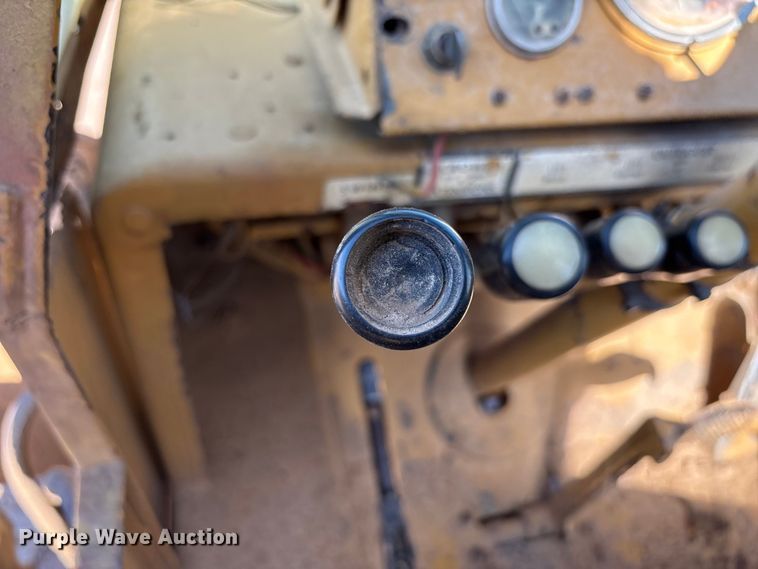 image for item EF6120 Galion D93292 